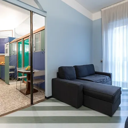 Cosy & Design Garibaldi Apartament